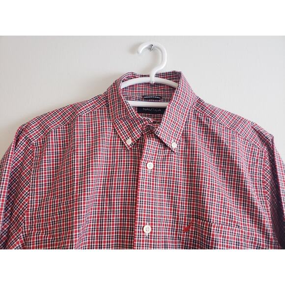 (8/5) Y2K Nautica Mens Shirt Size M Long Sleeve Plaid Button-Up Collared Red - Picture 1 of 6